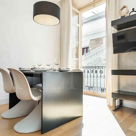 Apartment Inviting In Historic Center By Rems Málaga